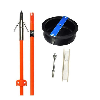 Bowfishing kit includes 2 fishing arrows